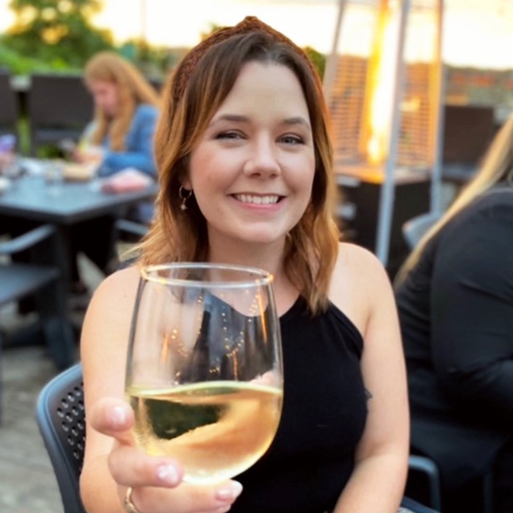 Meet your Posher, Alyssa